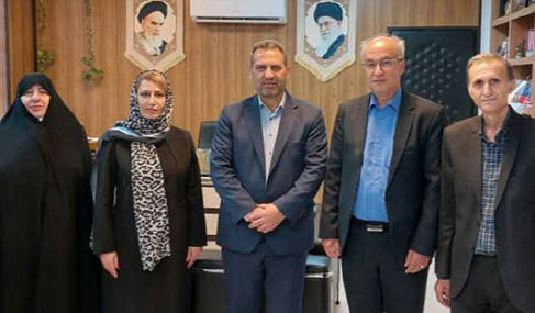 مدیر آموزش و پروش منطقه داوزده